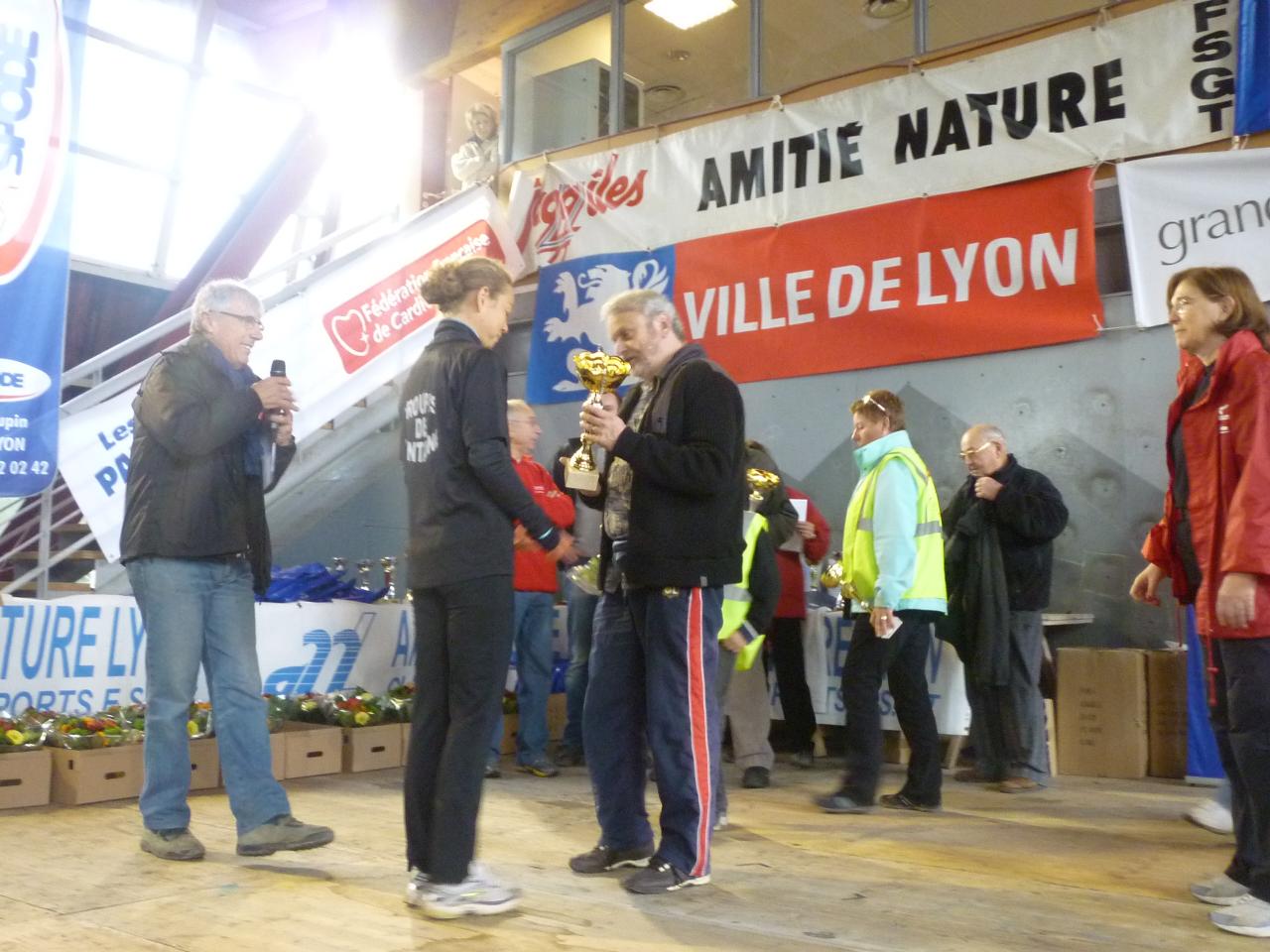 Remise de coupes au jogg'iles 